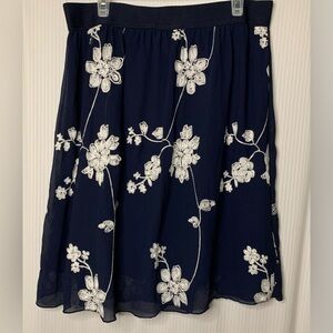 Metro Wear Skirt Semi Sheer Top Layer Embroidered Lined Navy Knee Length